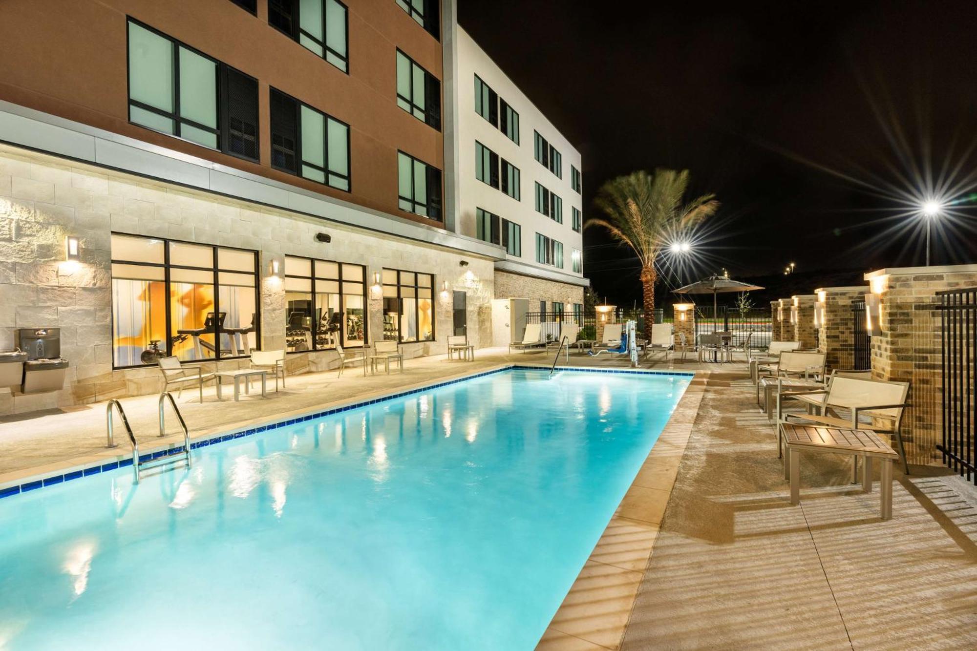 Hyatt Place 伊格尔帕斯 外观 照片